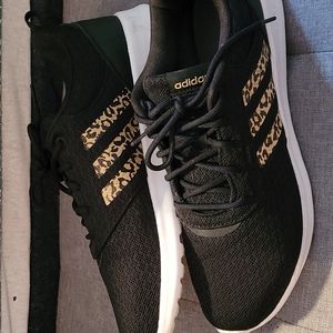 Leopard Adidas Cloudfoam